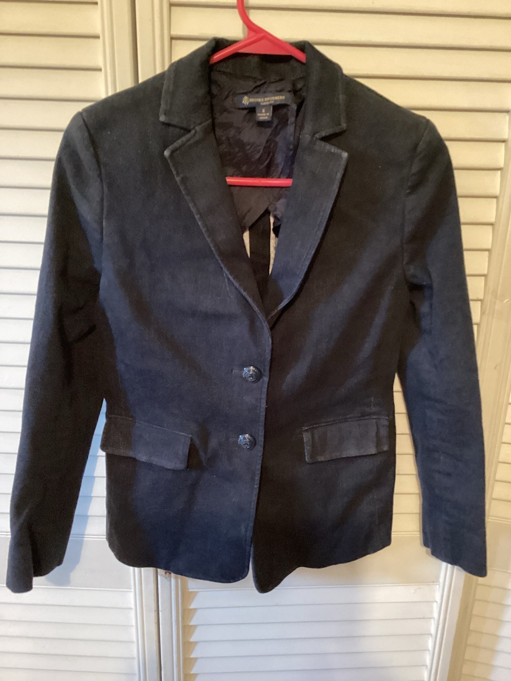 Brooks Brothers ladies structured black 2 button blazer, size 4